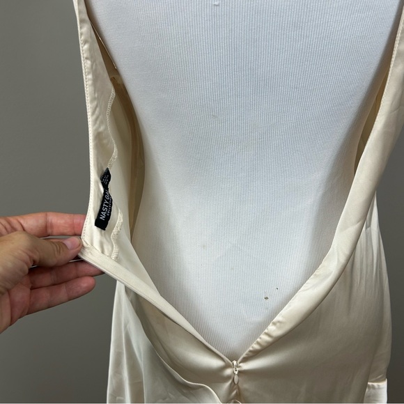 Nasty Gal sleeveless spaghetti strap mini slip on dress with open back Sz 8 - Picture 7 of 9